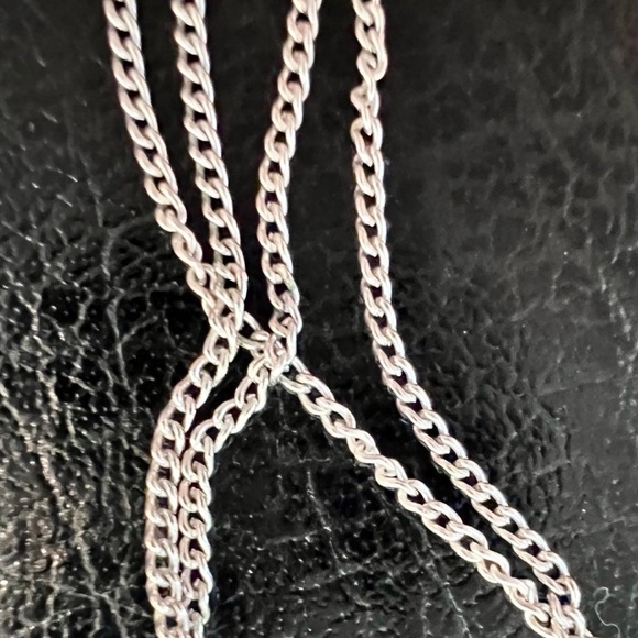 Vintage Emerald Green Stone Silver Filigree Heart Pendant Necklace - Picture 4 of 11